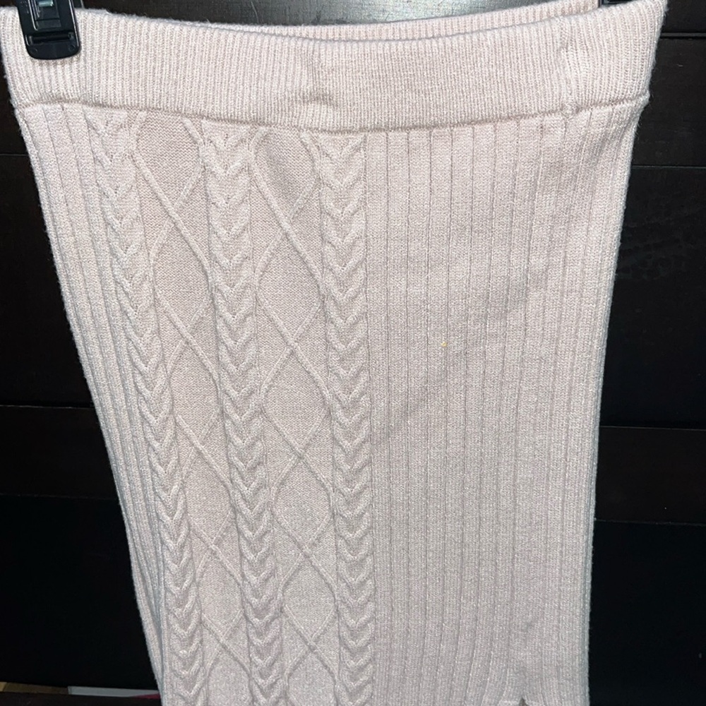 Sweater skirt